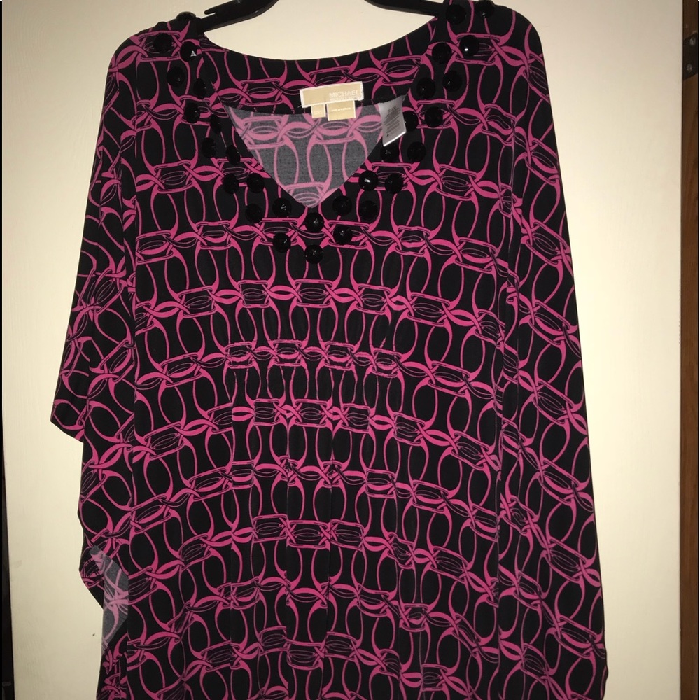 Women’s black and pink Michael Kors blouse